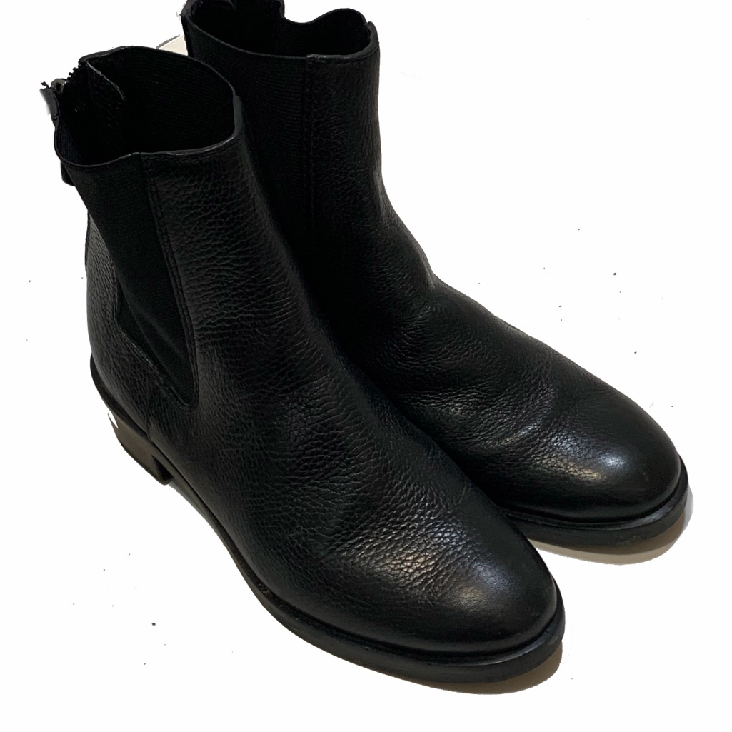 6 / Tory Burch Leather Boots